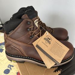 Brand New Red Wing Iris Setter Work Boots For Men. Sizes 8.5, 9, 9.5 10 And 10.5. Steel Toe