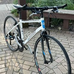 MARIN. FAIRFAX 17”   MEDIUM 18SPEED  WOMAN  ROAD BIKE