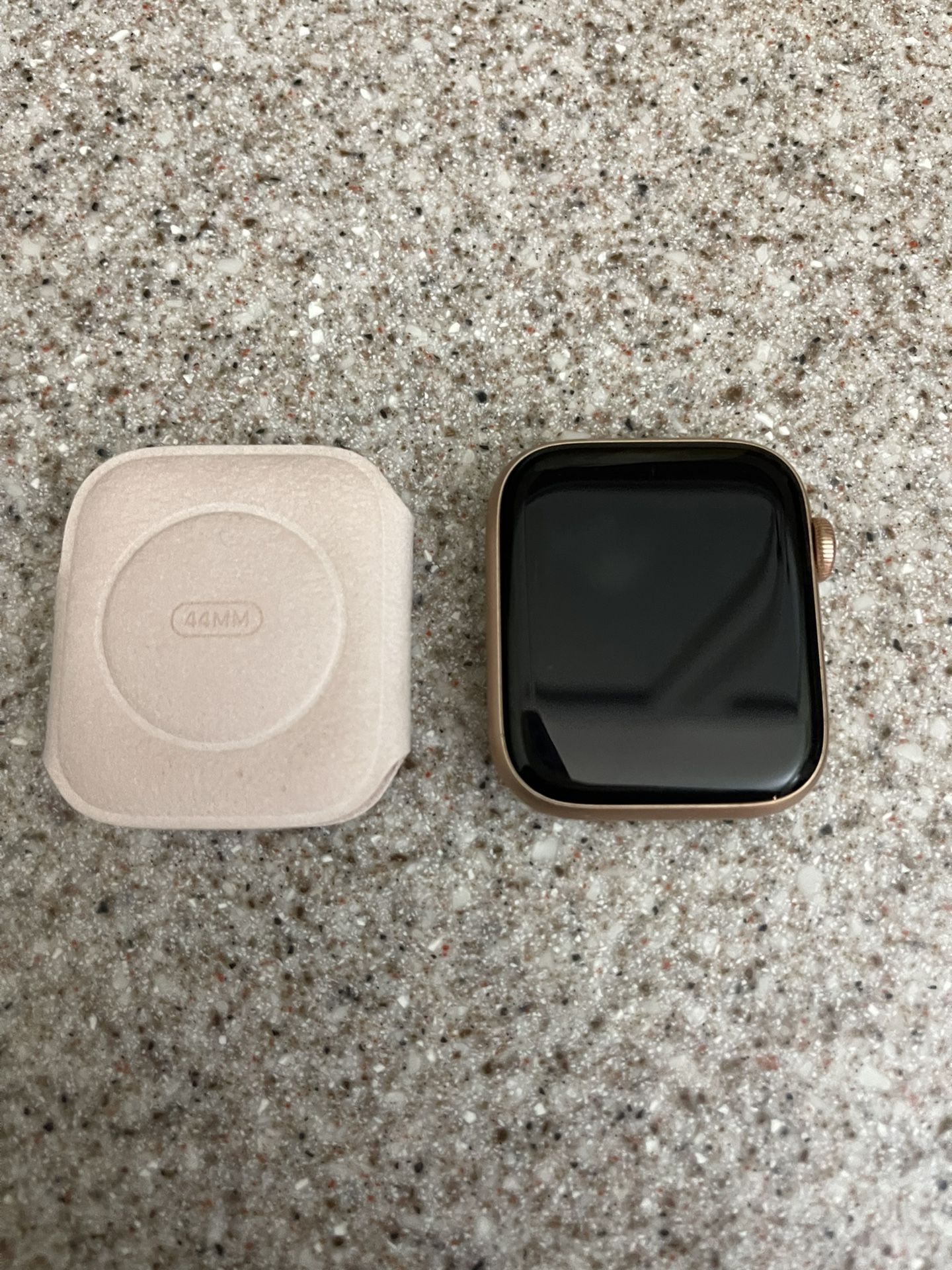 Apple Watch Series 4   44mm   GPS/Cellular