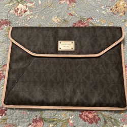 Michael Kors Portfolio Medium Laptop Holder Business Papers Travel  