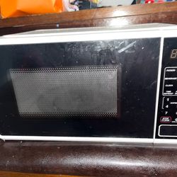 Small microwave