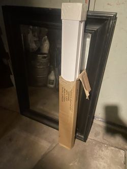 48 Inch Photo Shelf