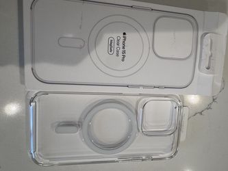 iPhone 15 Pro clear case