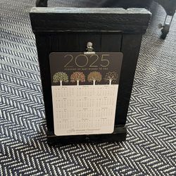 Black Wood Stand With Clip For Photos / Picture Frame