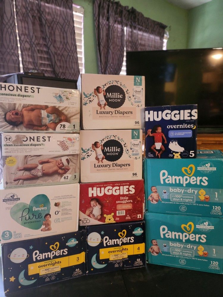 Diapers/$25 Each (Cada Caja)