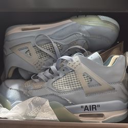 Jordan 4’s light blue