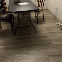 Table Portal Square  100.00