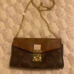 Lv Purse 