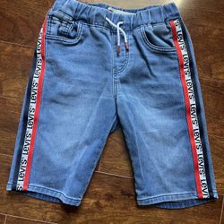 Kids Levi’s Shorts Sz M