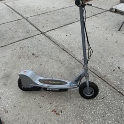 Razor electric scooter 