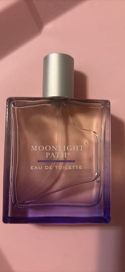 Moonlight path perfume