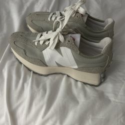 New Balance Sneakers