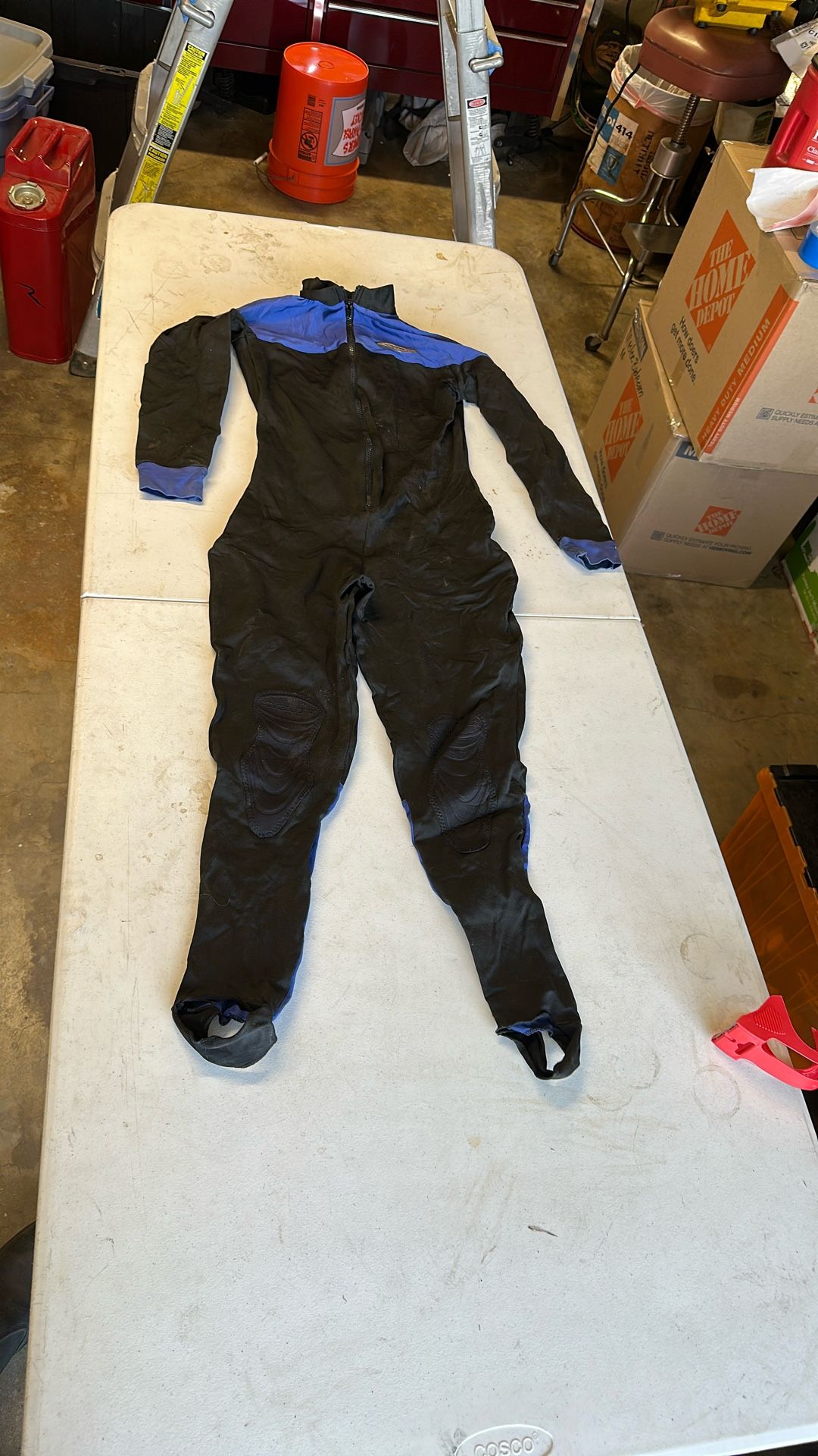Henderson Hot suit With Spine Pad XL