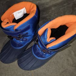 Snow Boots Kids Size 5