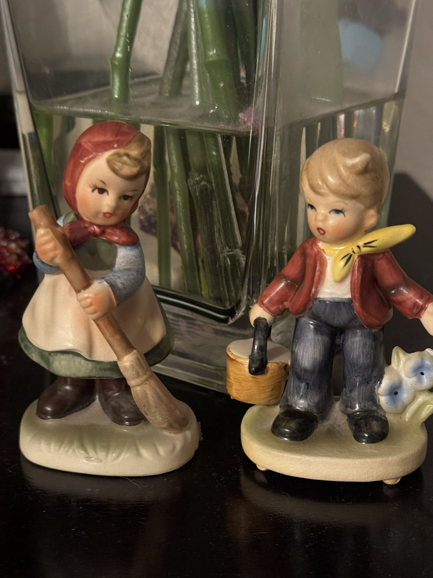 Set Of 2 1950 Vintage Porcelain Figurine Napco