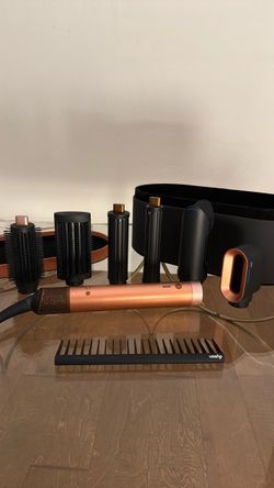 Dyson Airwrap Co-anda2x™ multi-styler and dryer - Straight+Wavy (Amber silk)  Attachments & Case