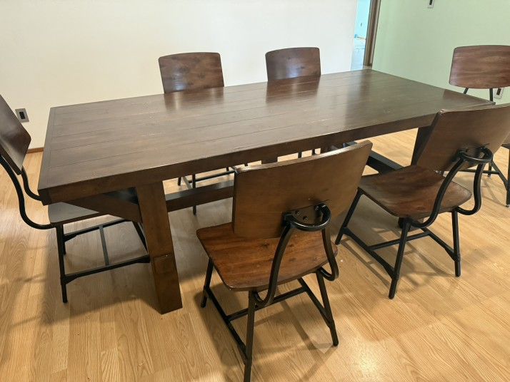 Solid Wood 6 Person Table 