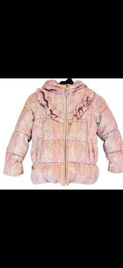 Wippette Kids Girls Puffer Coat – Size 6X
Super cute pastel leopard-print winter jacket featuring pink, lavender, peach and yellow tones. Warm puffer