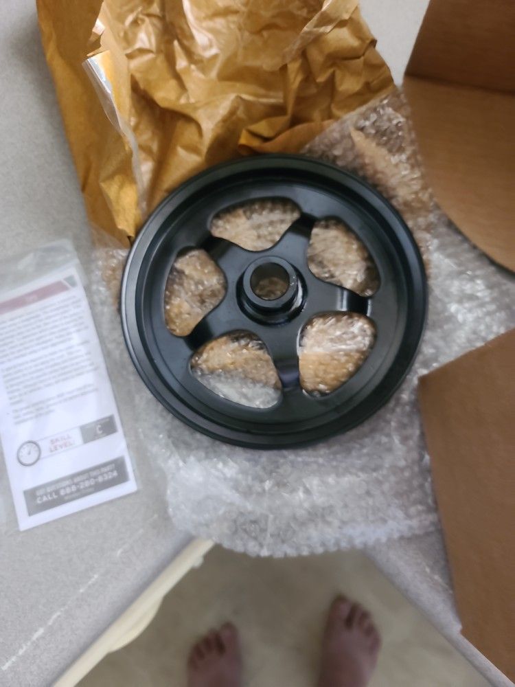 Brand new power steering pulley..