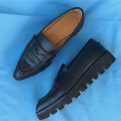 Tommy Hilfiger Loafers Women’s Size 7