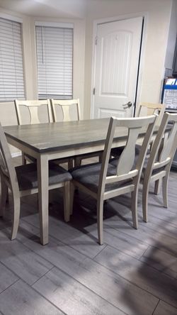 Dinning set