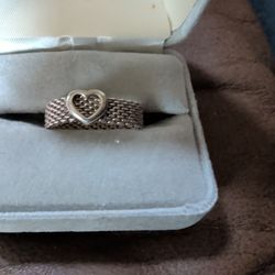 Tiffany & Co Sterling Mesh Heart Ring. Size 7 1/4