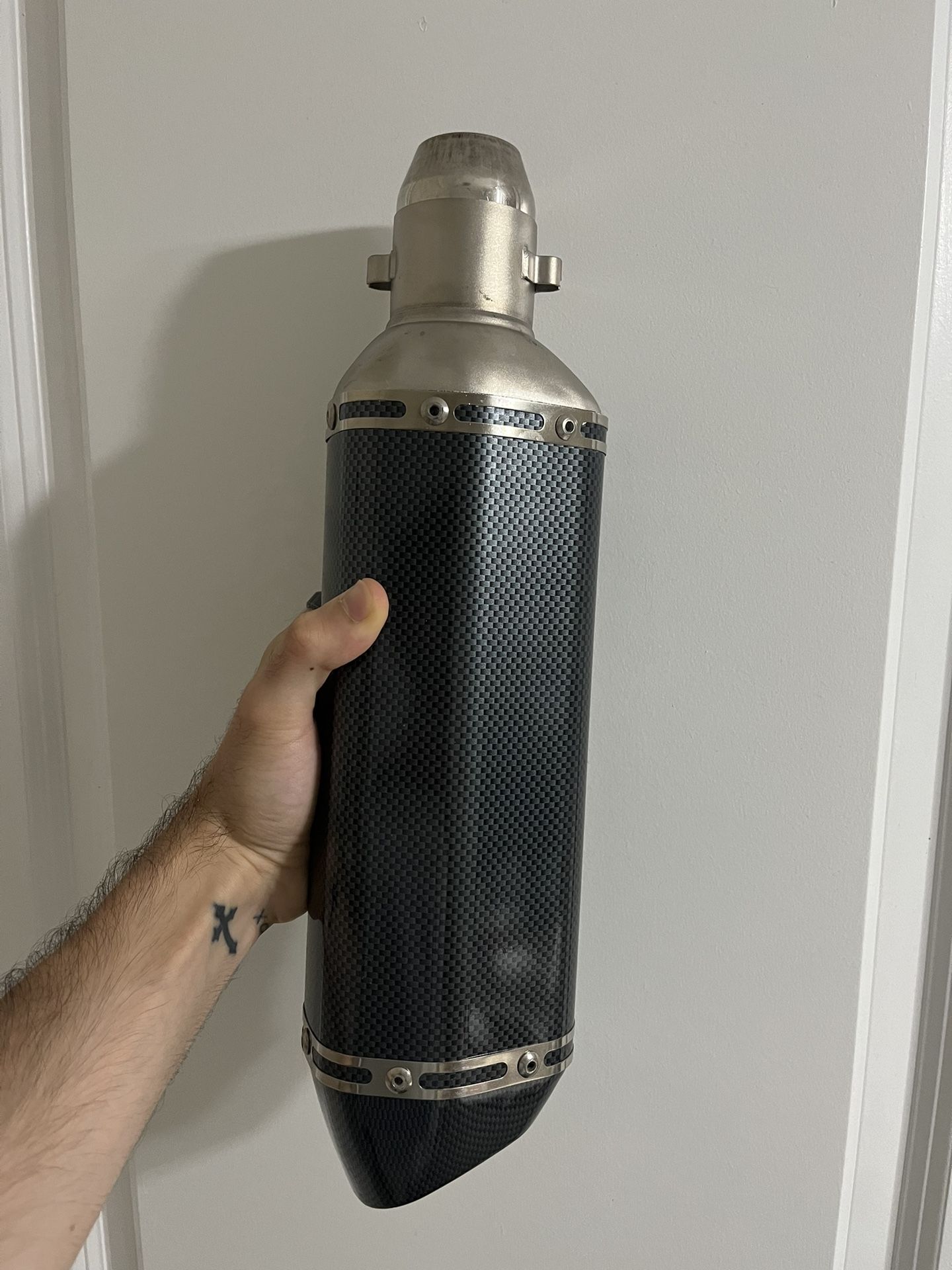 Akrapovic Universal Carbon Fiber Muffler Exhaust Slip On