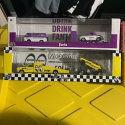 M2 Premium Hauler And Car Sets 