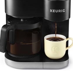 Keurig Coffee Maker/Pot 
