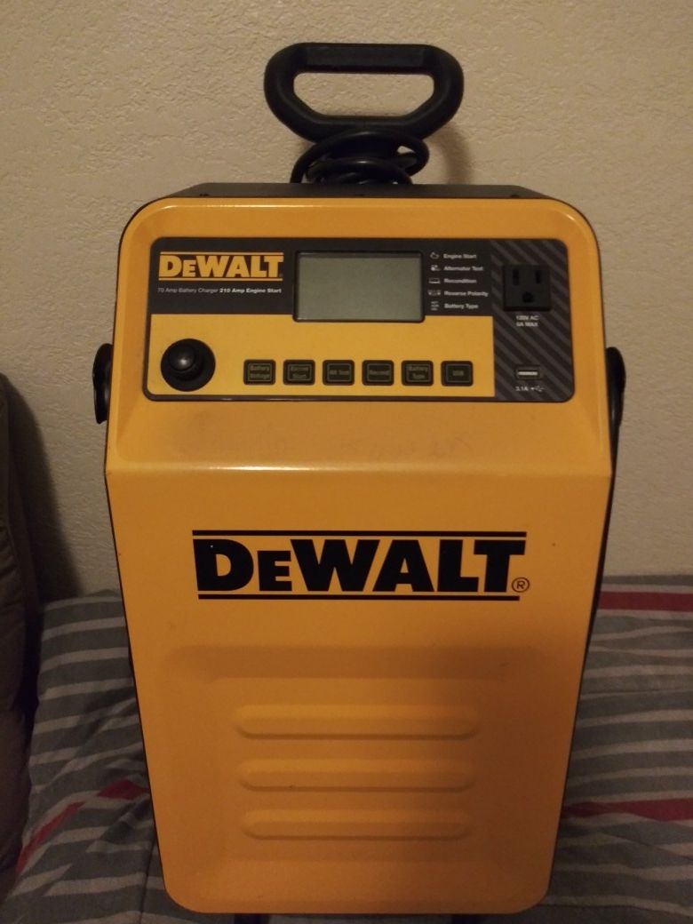 Dewalt battery charger and engine start