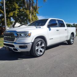 2021, Dodge Ram 1500 Diésel 