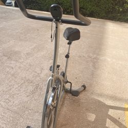 Stationary Bike With Timer 
