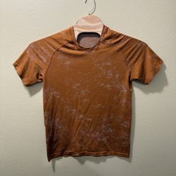 Men’s Medium Lululemon Metal Vent Tech T 2.0 Burnt Orange Training Shirt