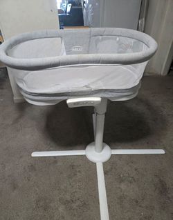 Halo bassinet