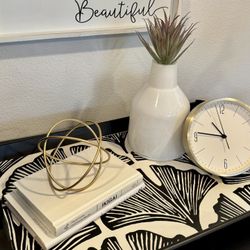 🐦‍⬛ Chic Decorative Bamboo Tray