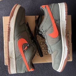 Grade School Nike Dunk Low Se