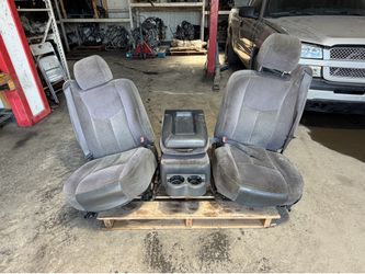 2003-2006 Chevy Silverado / GMC Sierra Front Seats