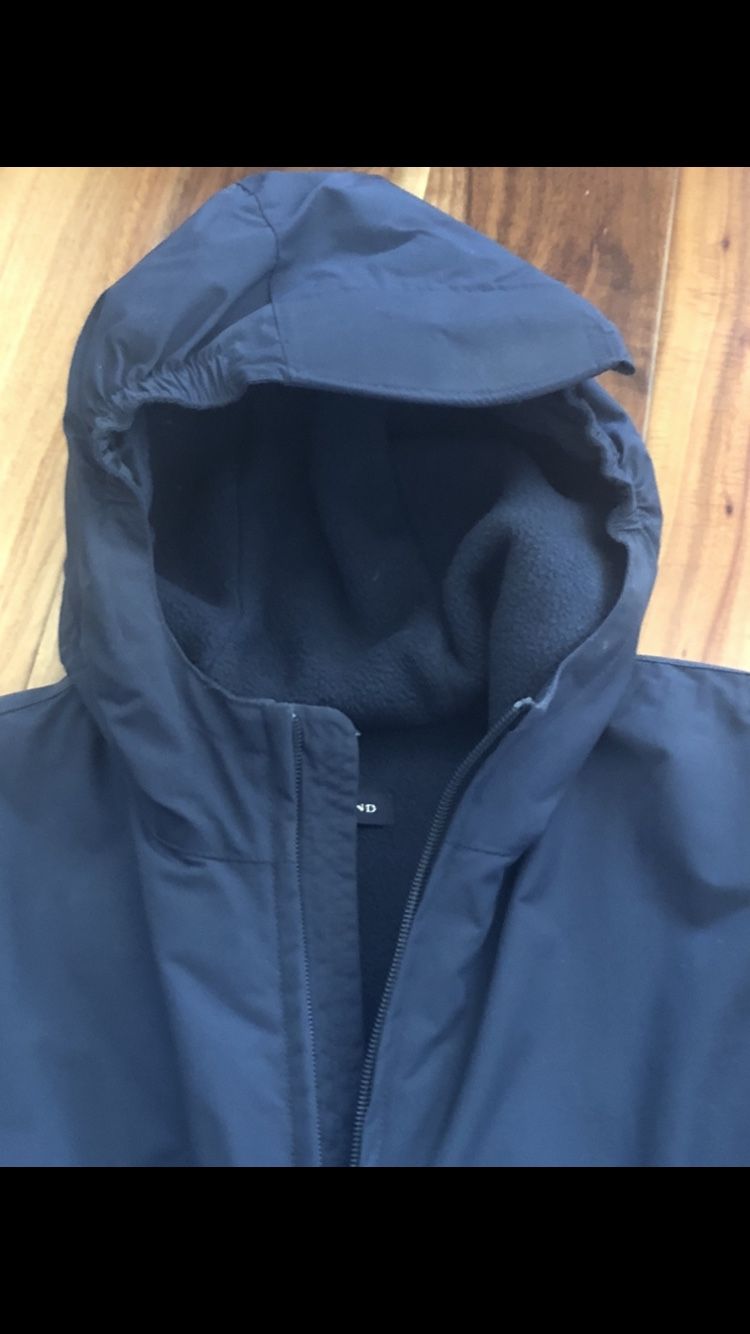 Winter Jacket Lands End Size L Youths . Color Navy 