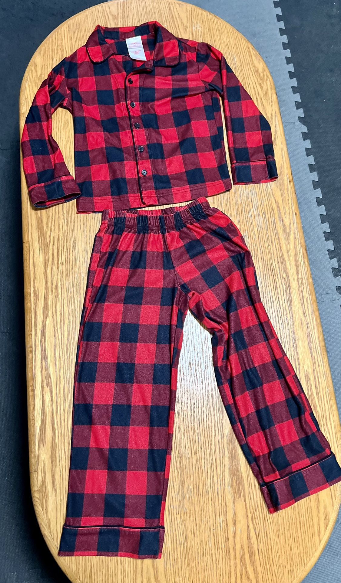 Kids Red Black Plaid Collared Button Flannel Holiday Pajama Set Target Size 4/5