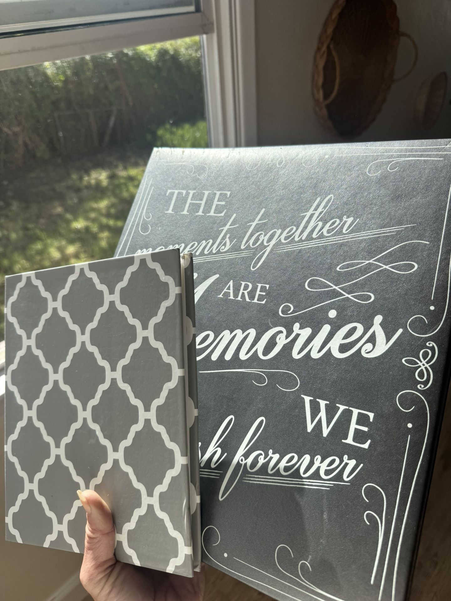 2 Photo Albums Bundle – Large 500-Photo Album + Small 73-Photo Album