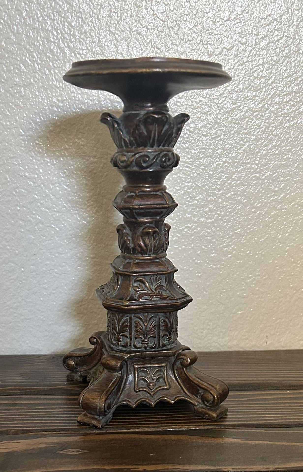 Candlestick holder 