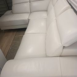 SECTIONAL GENUINE LEATHER RECLINER ELECTRIC WHITE COLOR.. DELIVERY SERVICE AVAILABLE 💥🚚💥