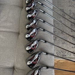 Nike VRS Driver + Irons Golf Club Set and Bag