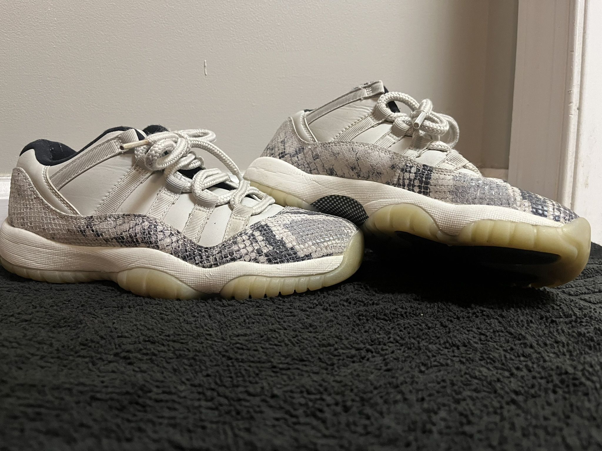 Jordan 11 Low