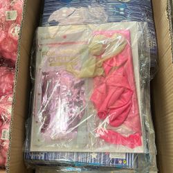 12 Foil Curtains With 25pcs Smile Balloons