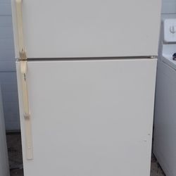 Refrigerator ( GE)