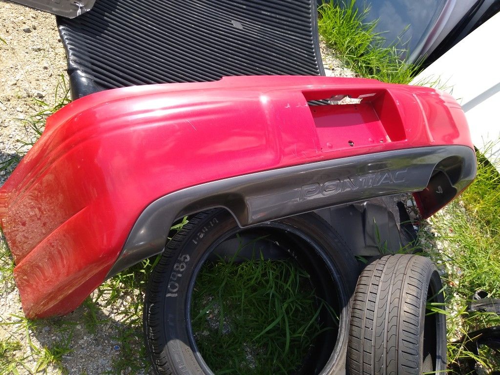 Pontiac Grand Prix rear bumper.. very good condition.