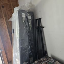Bed Frame And Box Springs