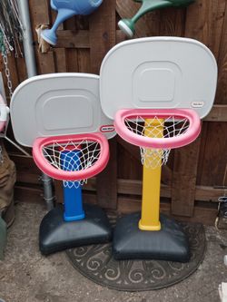 Outdoor little tikes basketball hoops $20 each