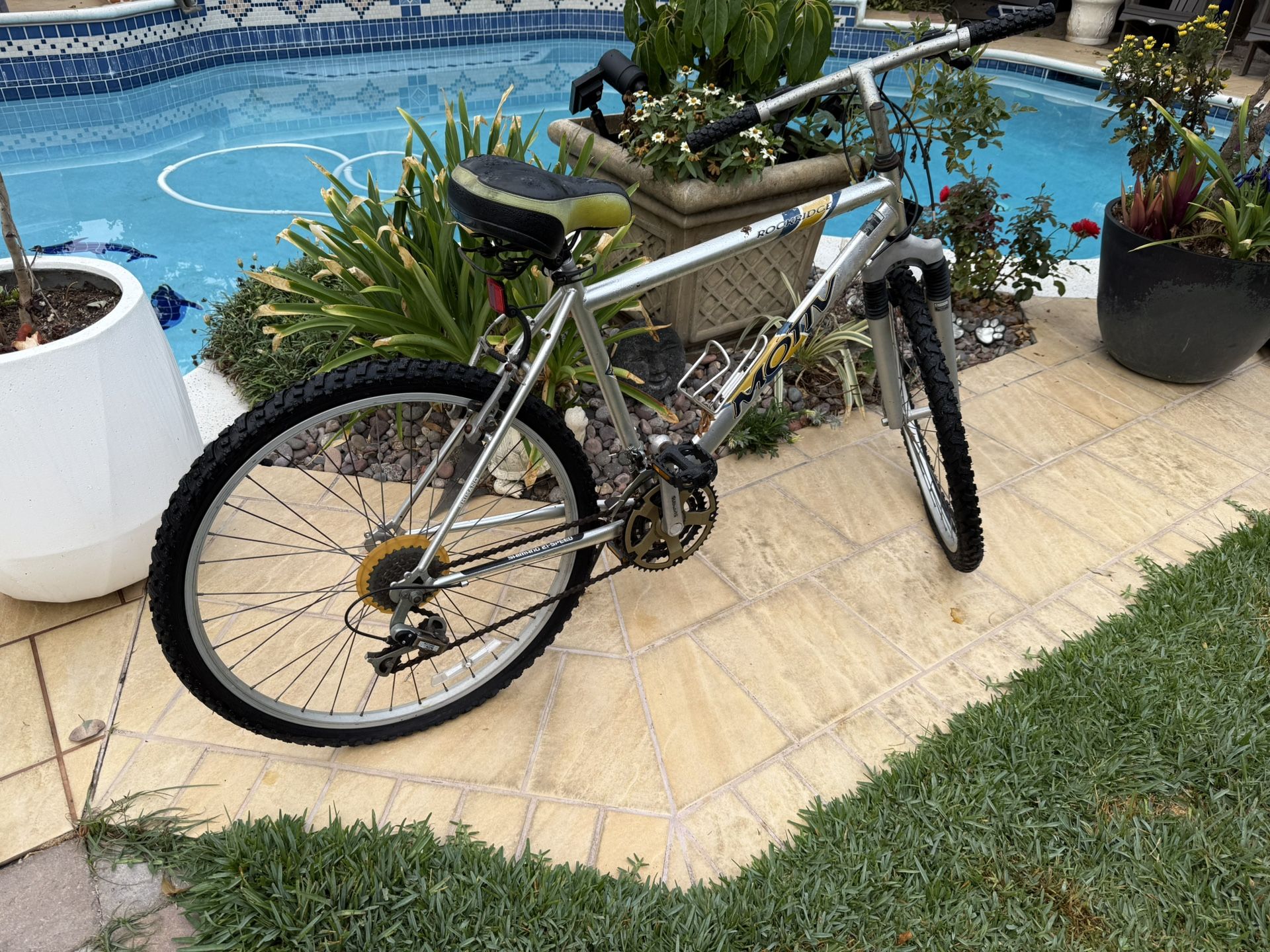 Rockridge Motiv Bike
